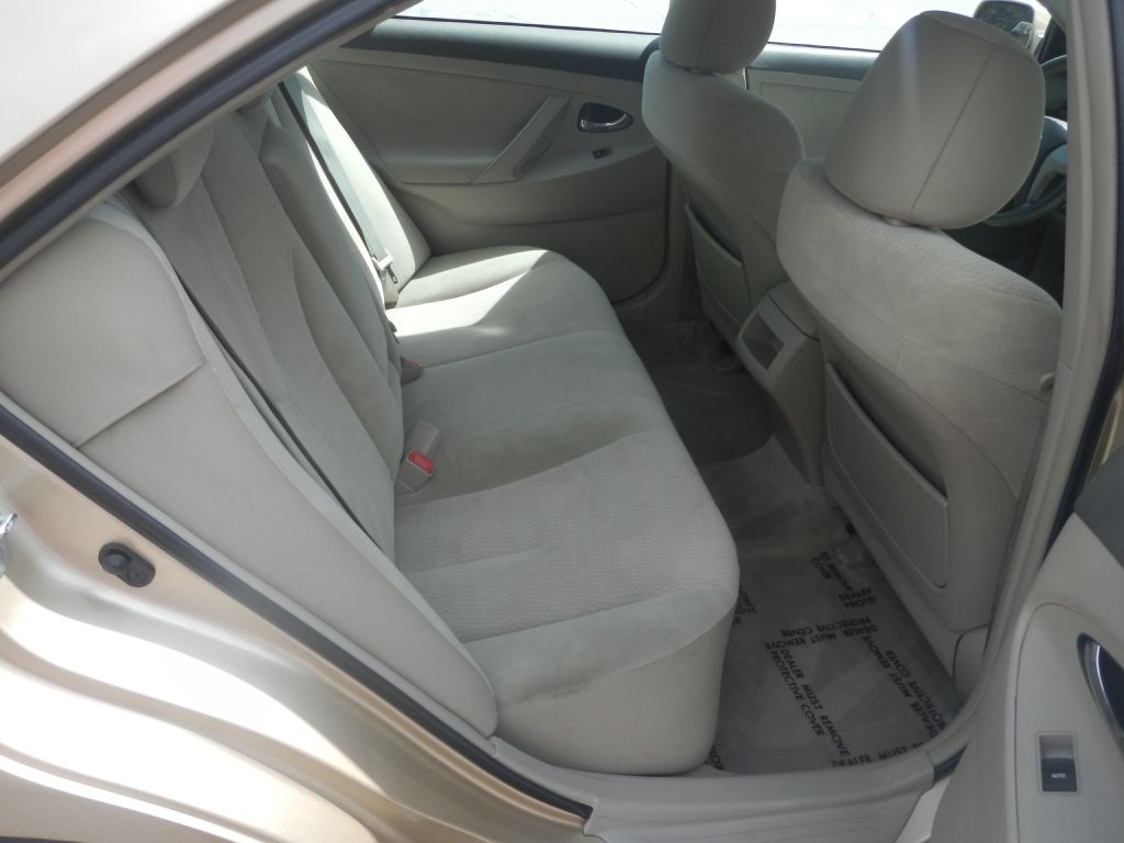 Photo 27 of this TOYOTA CAMRY