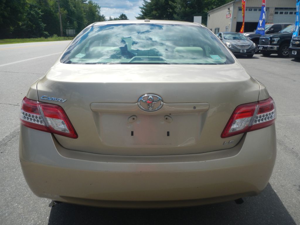 Photo 33 of this TOYOTA CAMRY