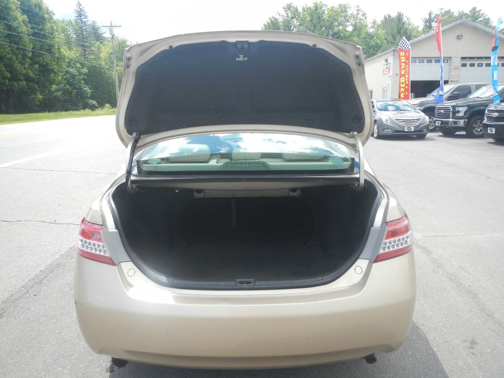 Photo 35 of this TOYOTA CAMRY