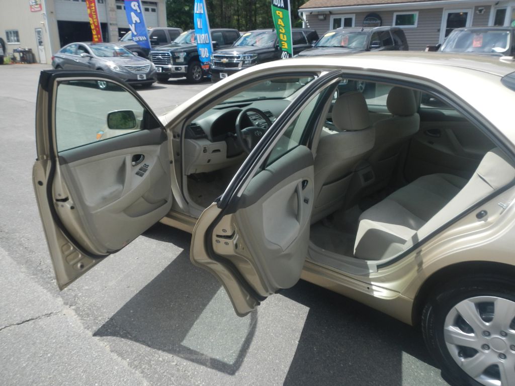Photo 39 of this TOYOTA CAMRY