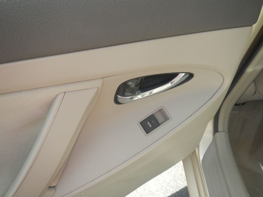 Photo 42 of this TOYOTA CAMRY