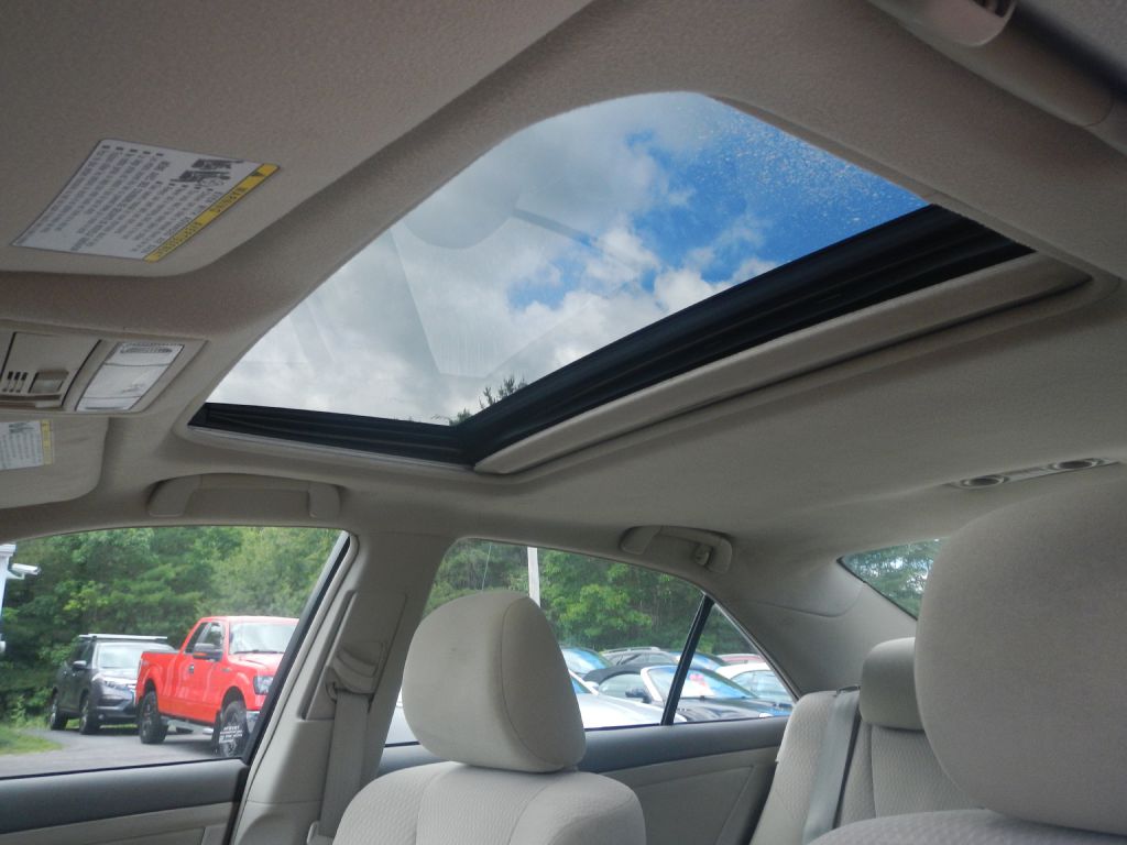 Photo 59 of this TOYOTA CAMRY