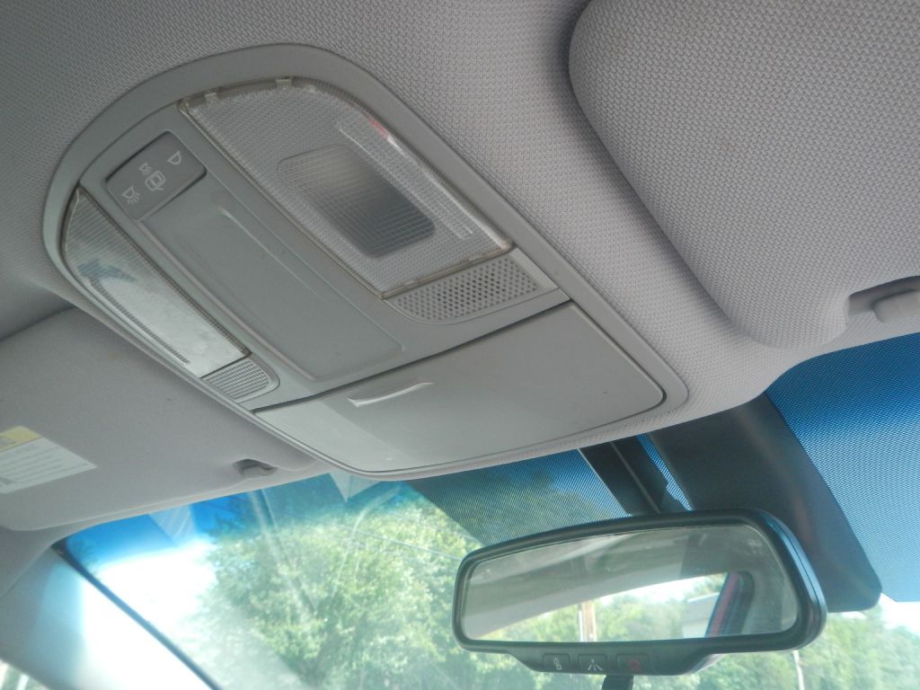 Photo 23 of this HYUNDAI SONATA