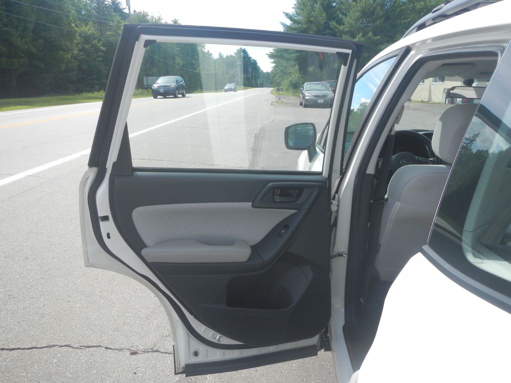 Photo 41 of this SUBARU FORESTER AWD