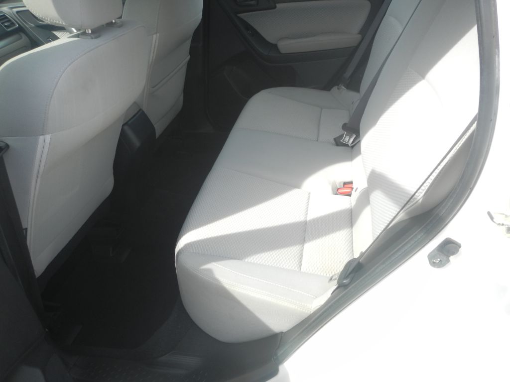 Photo 42 of this SUBARU FORESTER AWD