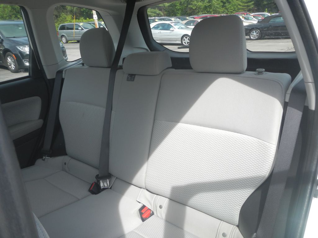 Photo 43 of this SUBARU FORESTER AWD