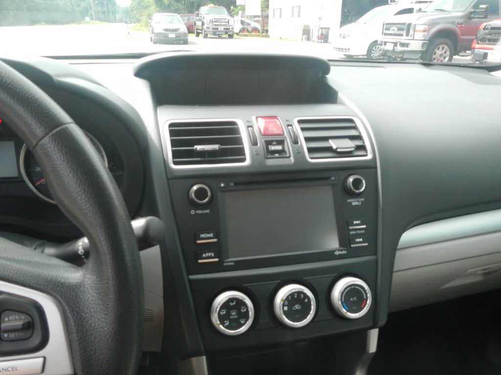 Photo 51 of this SUBARU FORESTER AWD