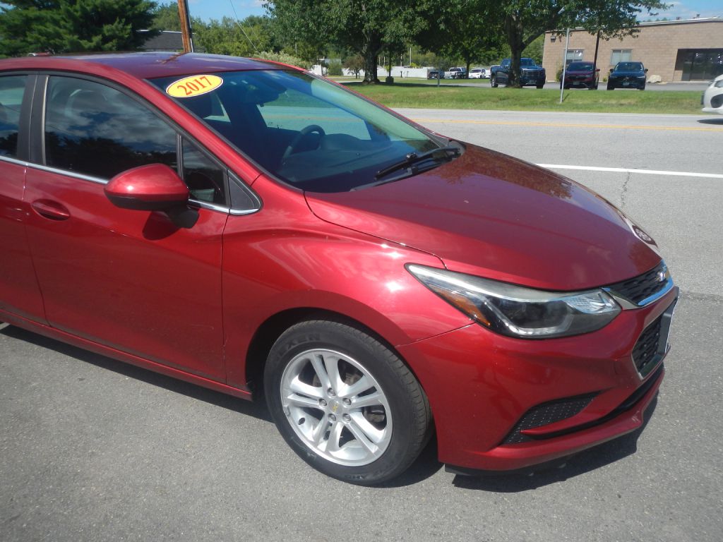 Photo 12 of this CHEVROLET CRUZE