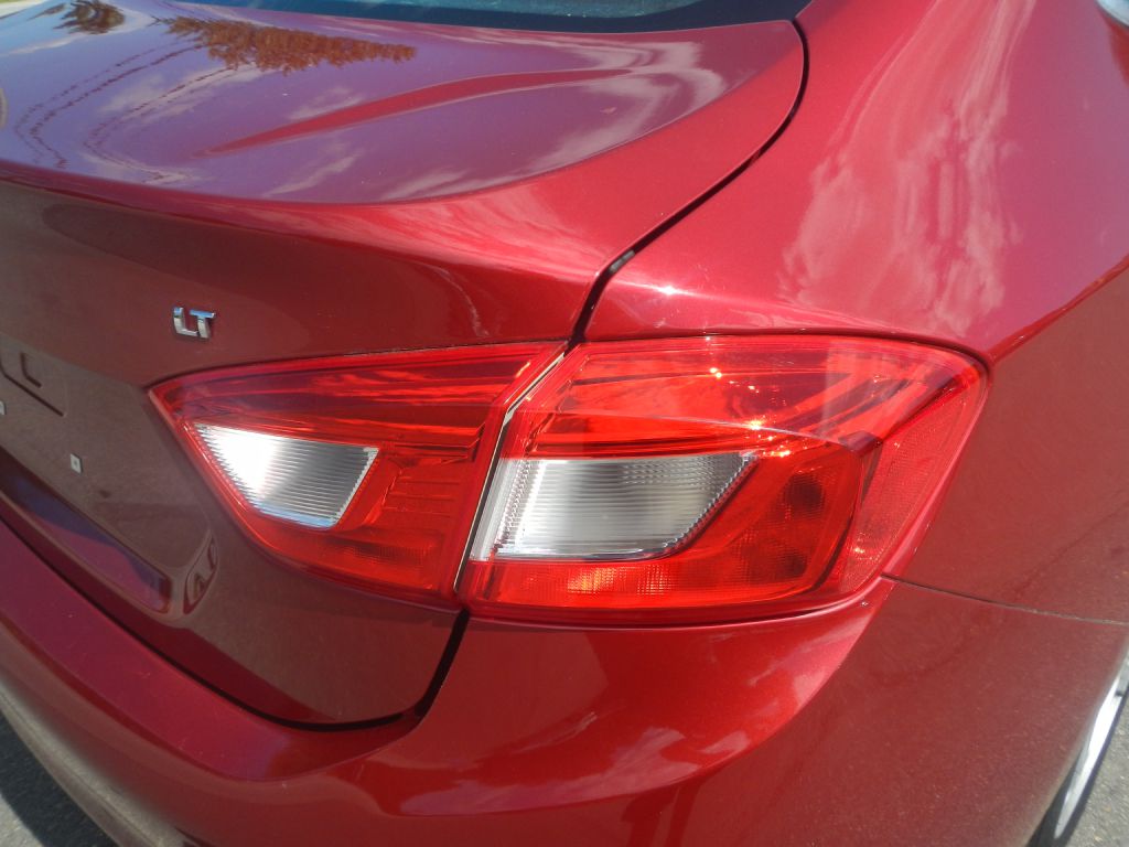 Photo 31 of this CHEVROLET CRUZE