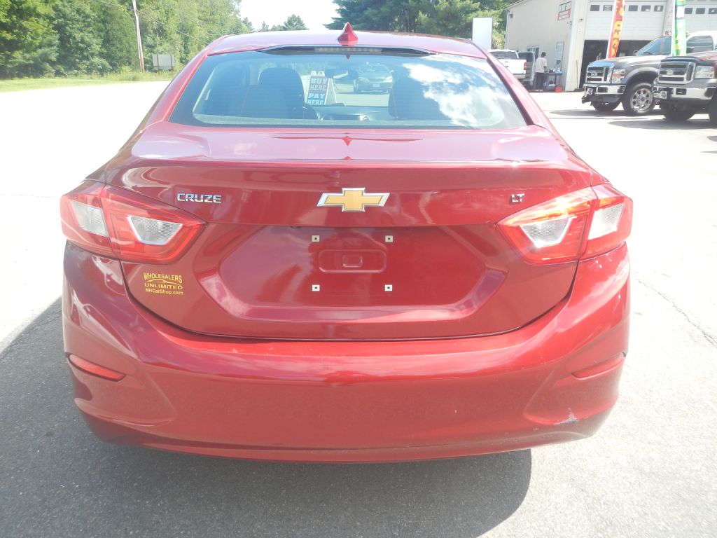 Photo 32 of this CHEVROLET CRUZE