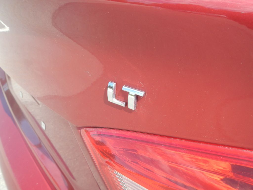 Photo 34 of this CHEVROLET CRUZE