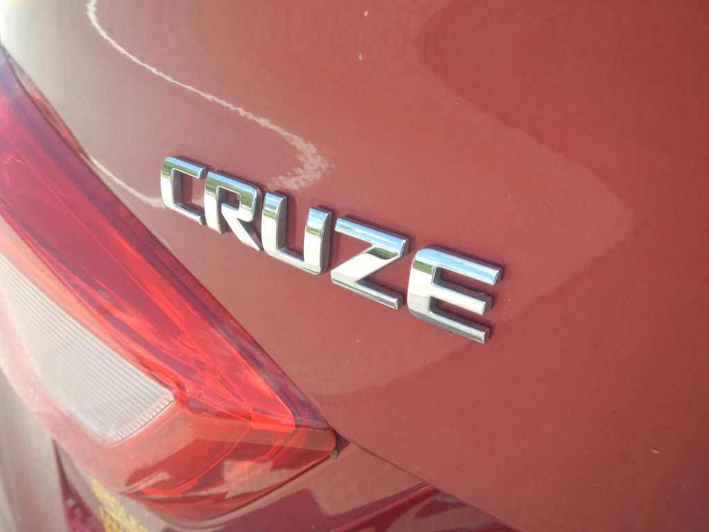 Photo 35 of this CHEVROLET CRUZE