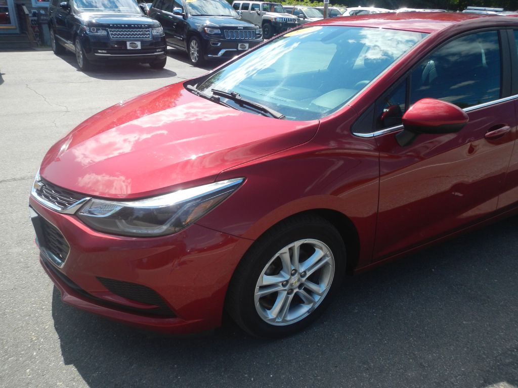 Photo 37 of this CHEVROLET CRUZE
