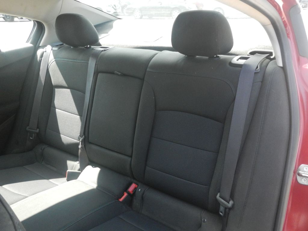 Photo 44 of this CHEVROLET CRUZE