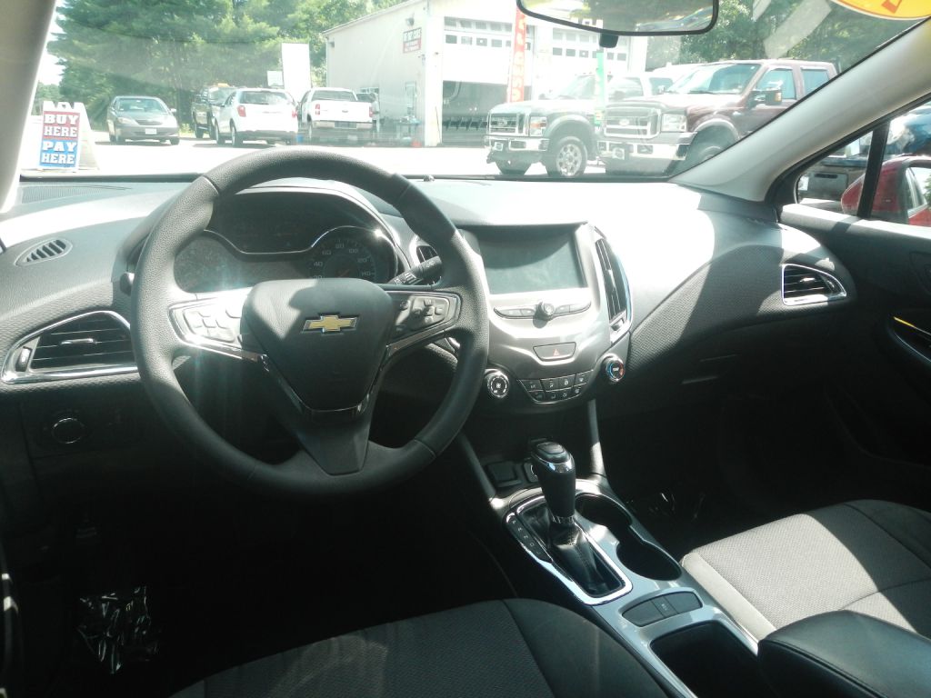 Photo 46 of this CHEVROLET CRUZE