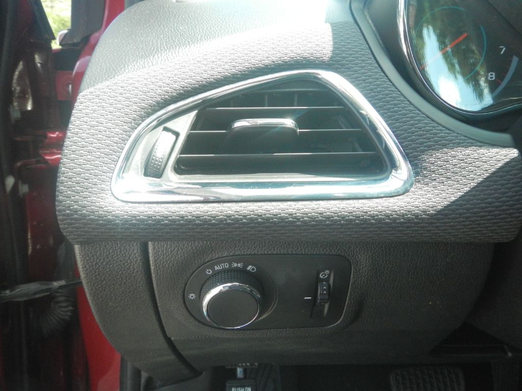Photo 55 of this CHEVROLET CRUZE