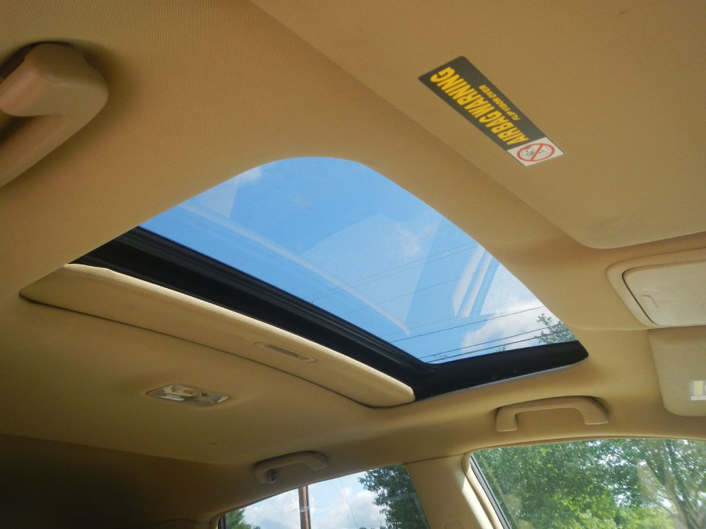 Photo 24 of this HONDA CR-V