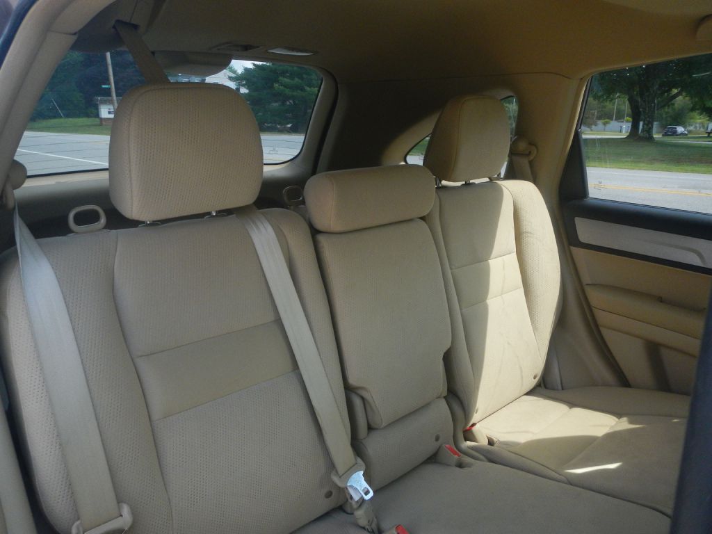 Photo 30 of this HONDA CR-V