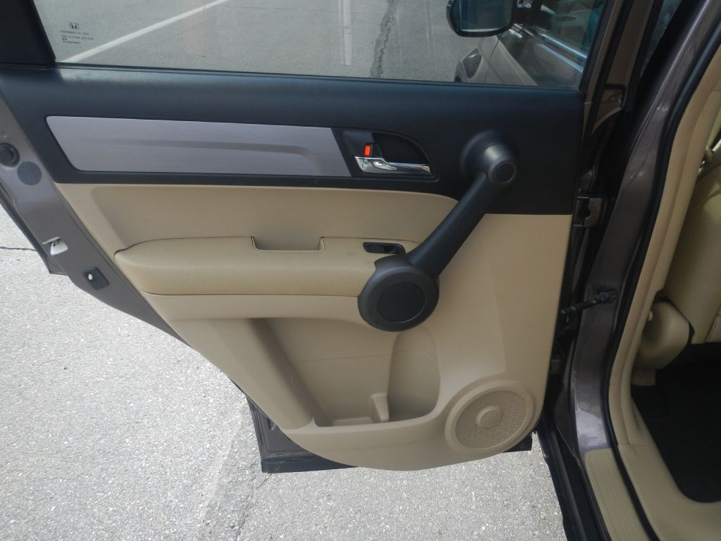 Photo 43 of this HONDA CR-V