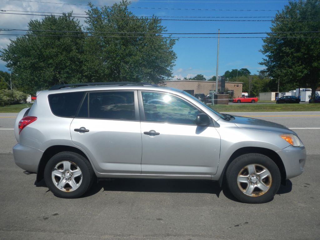 Photo 14 of this TOYOTA RAV4 4WD