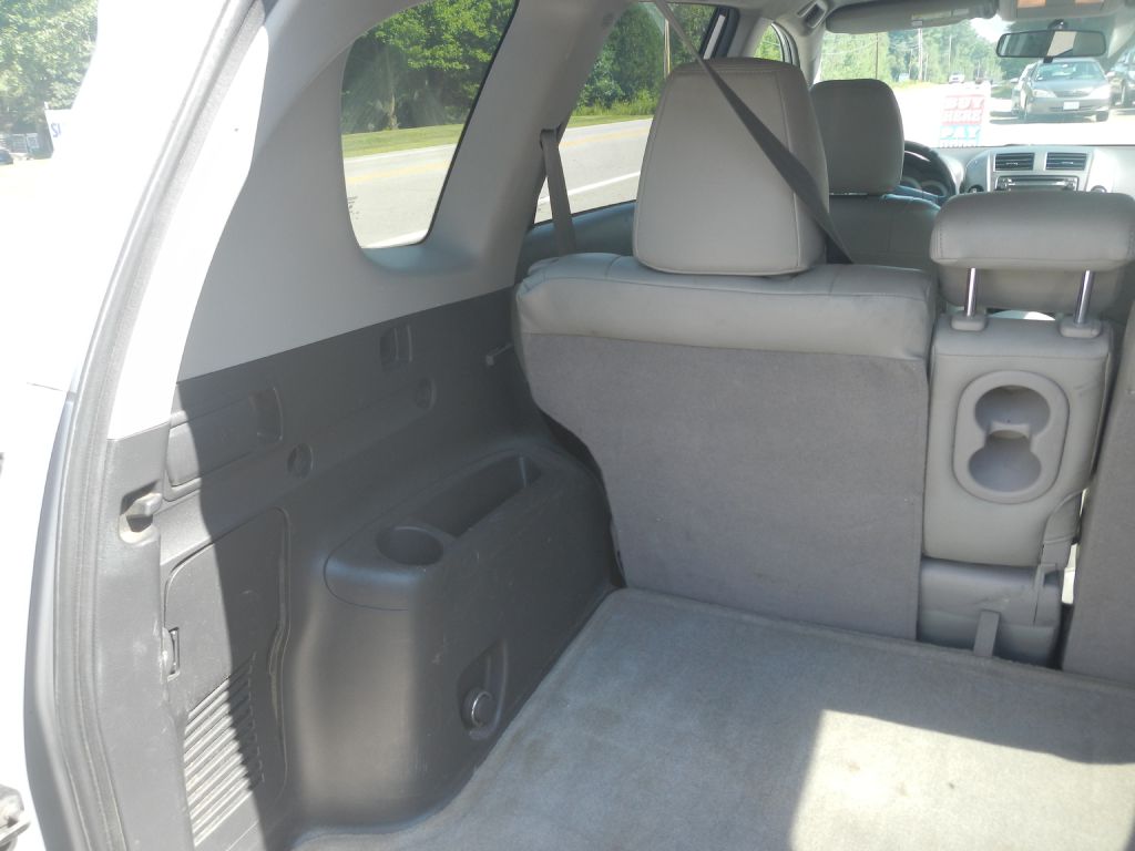 Photo 37 of this TOYOTA RAV4 4WD
