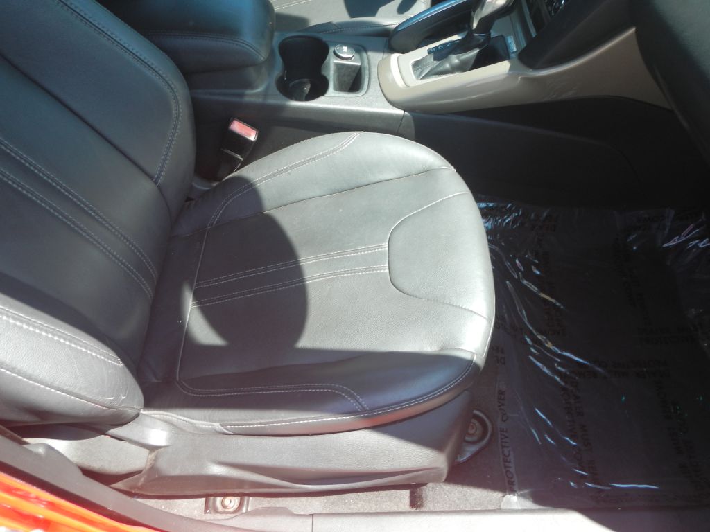 Photo 17 of this FORD FOCUS
