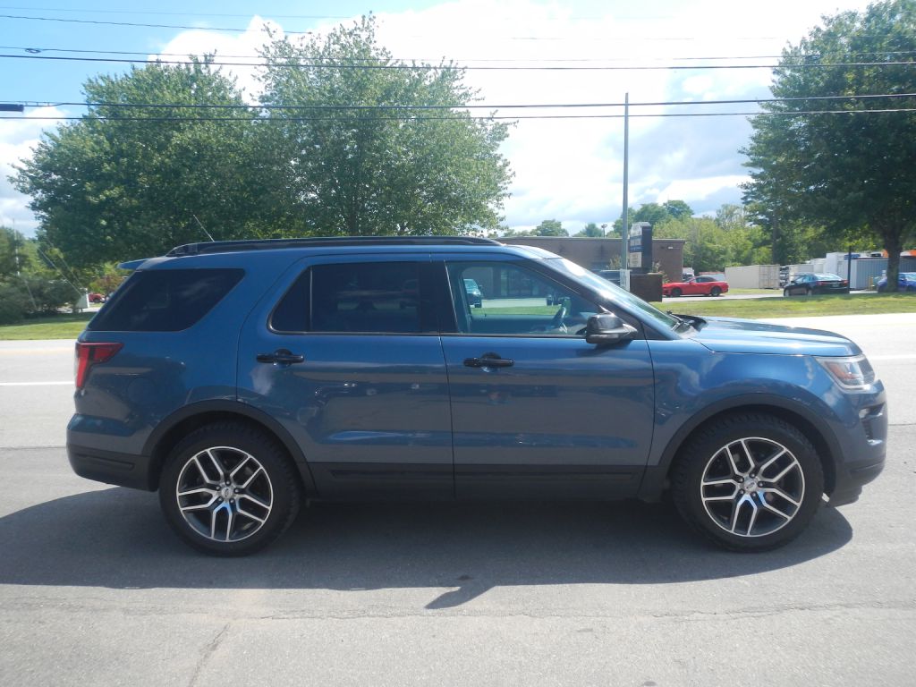 Photo 17 of this FORD EXPLORER 4WD