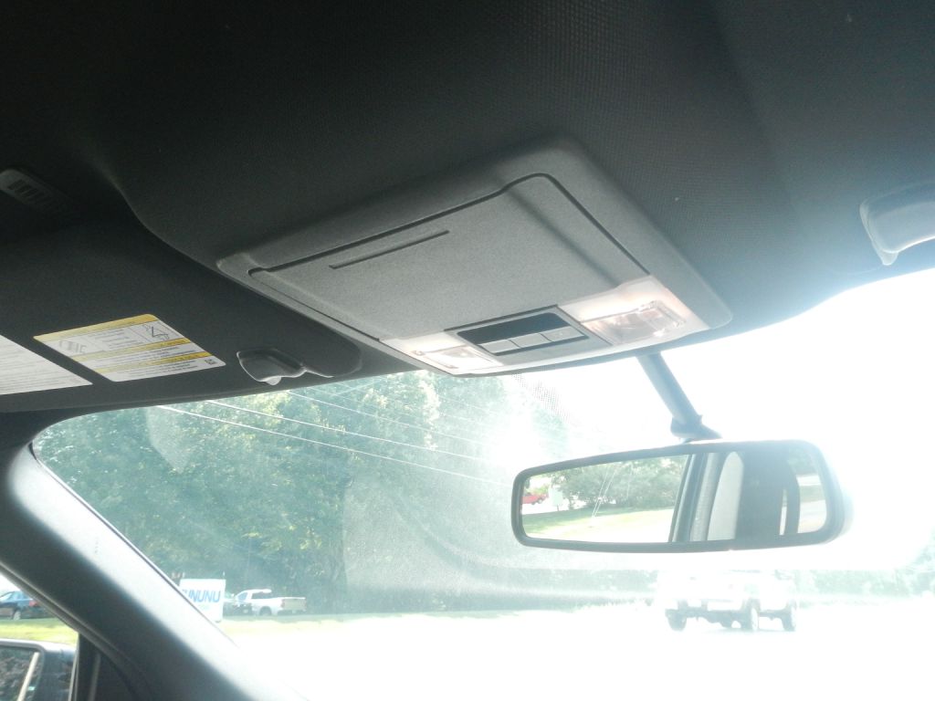 Photo 26 of this FORD EXPLORER 4WD