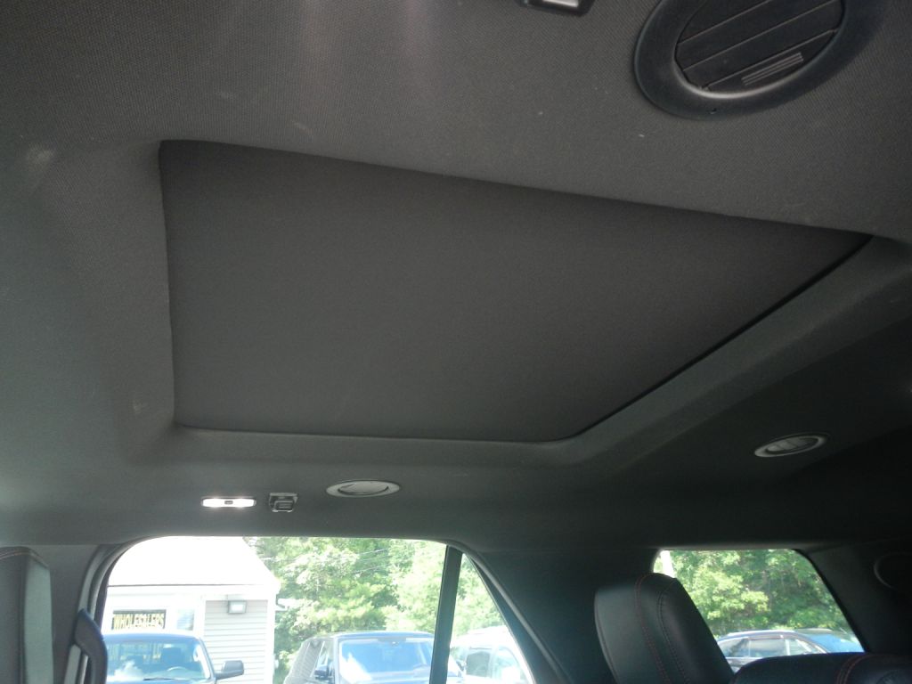Photo 50 of this FORD EXPLORER 4WD