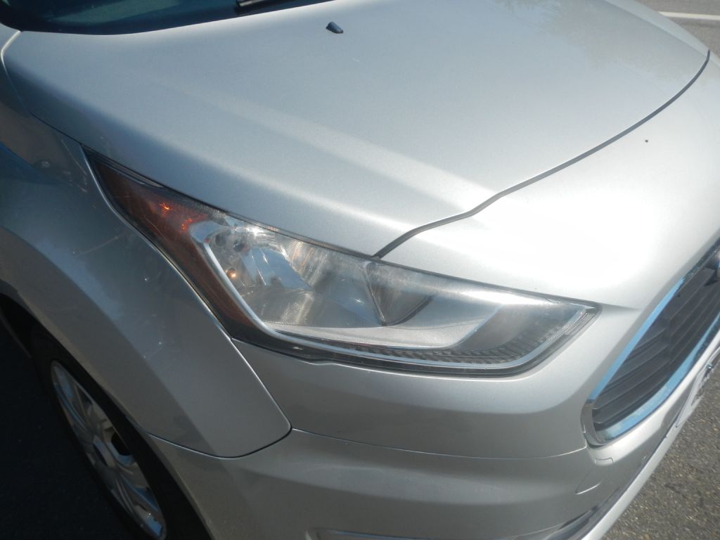 Photo 14 of this FORD TRANSIT CONNECT