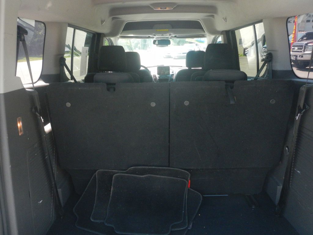Photo 38 of this FORD TRANSIT CONNECT