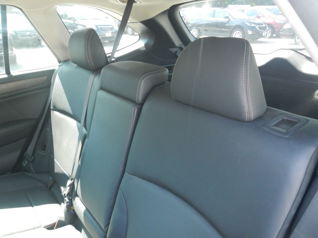 Photo 5 of this SUBARU OUTBACK AWD