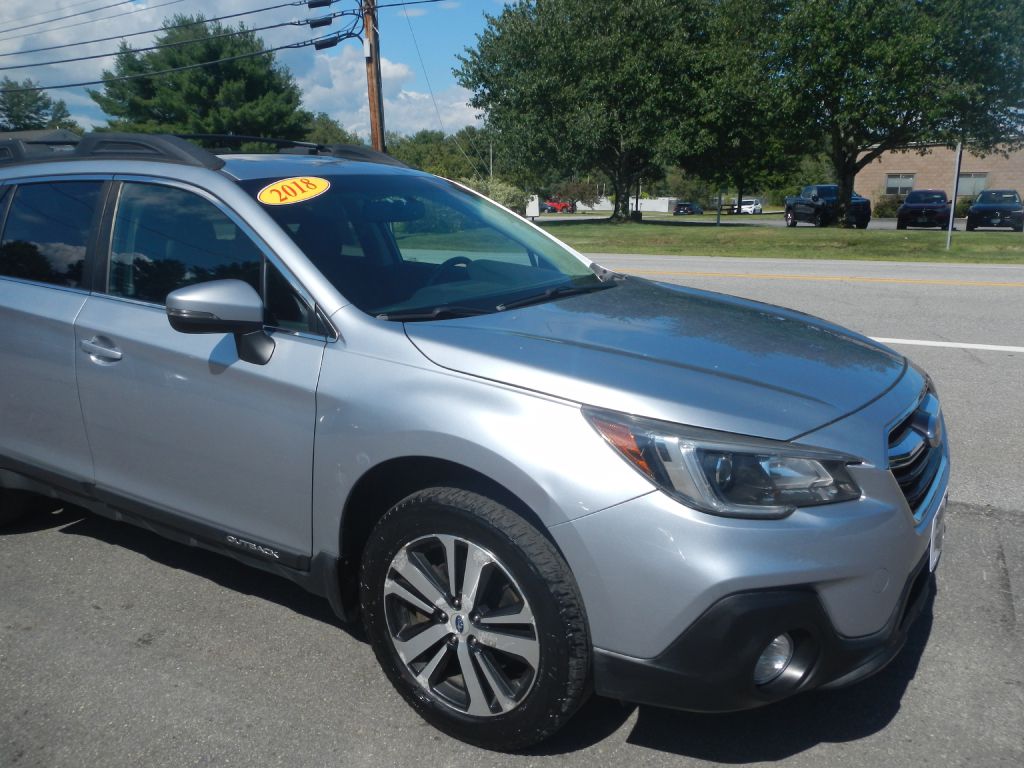 Photo 12 of this SUBARU OUTBACK AWD
