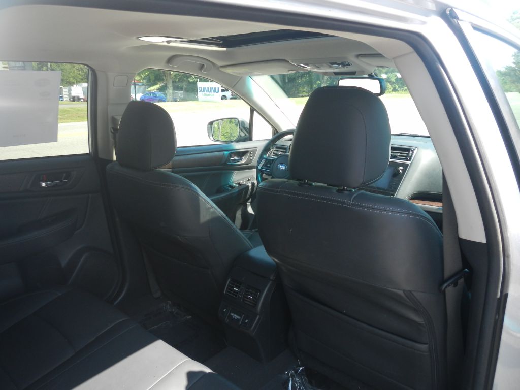 Photo 26 of this SUBARU OUTBACK AWD
