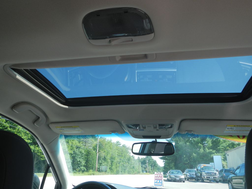 Photo 28 of this SUBARU OUTBACK AWD