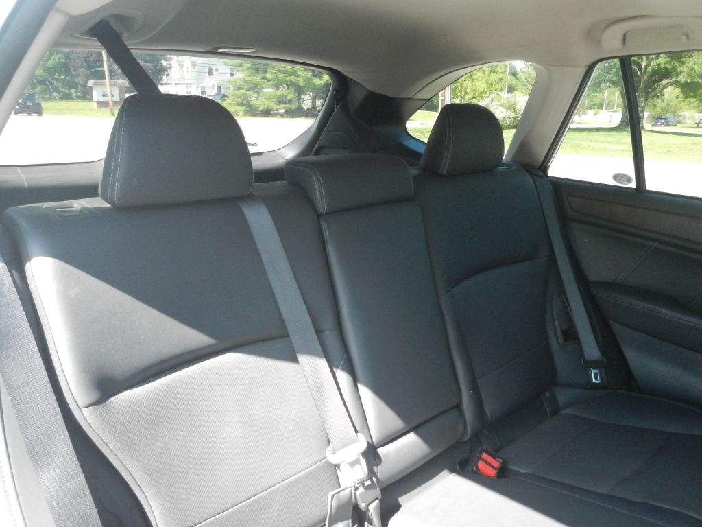 Photo 29 of this SUBARU OUTBACK AWD