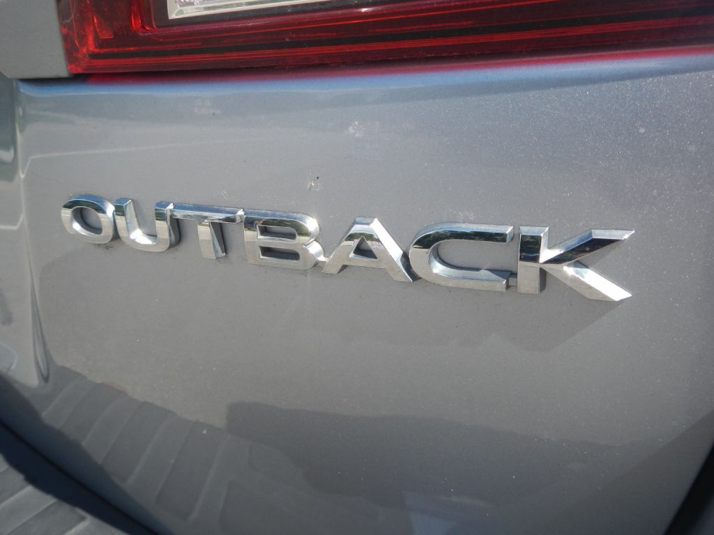 Photo 31 of this SUBARU OUTBACK AWD