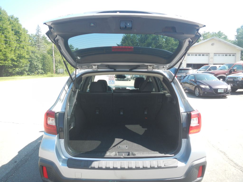Photo 34 of this SUBARU OUTBACK AWD