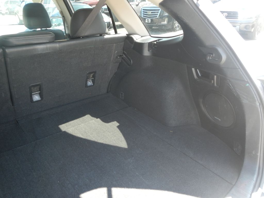 Photo 36 of this SUBARU OUTBACK AWD