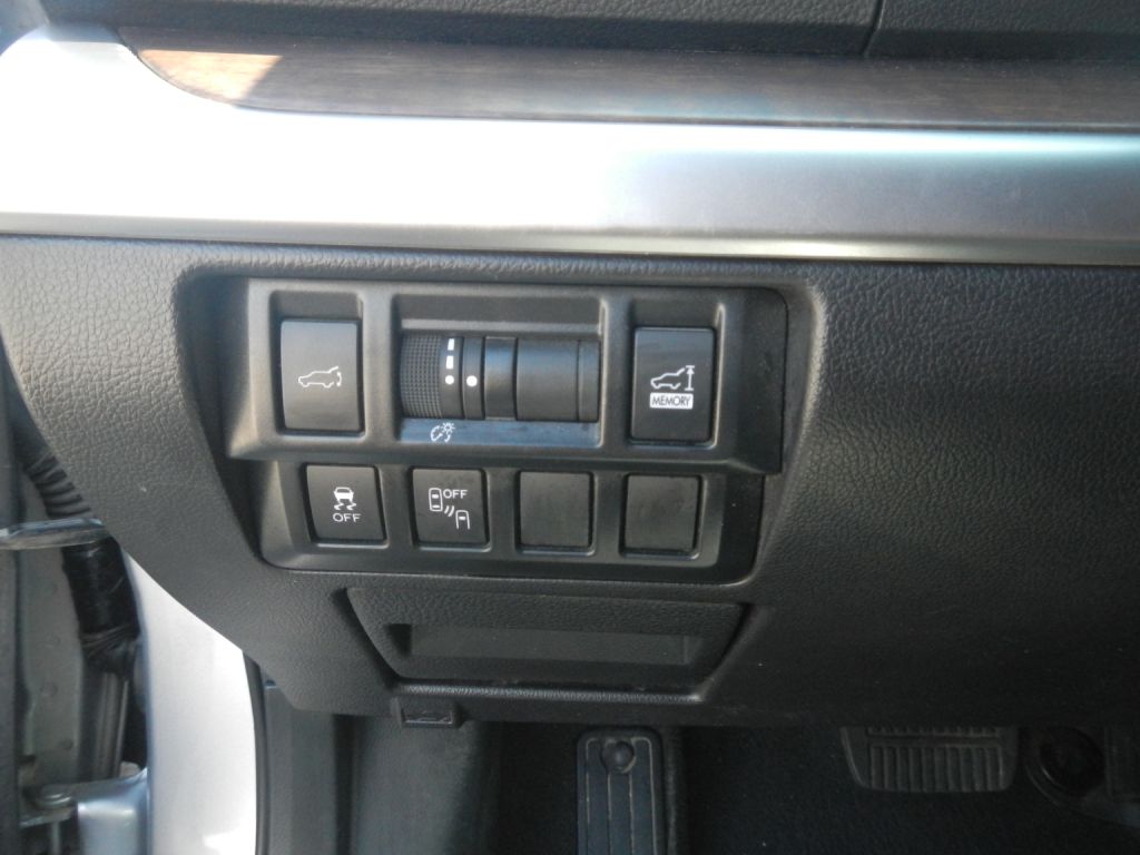 Photo 56 of this SUBARU OUTBACK AWD