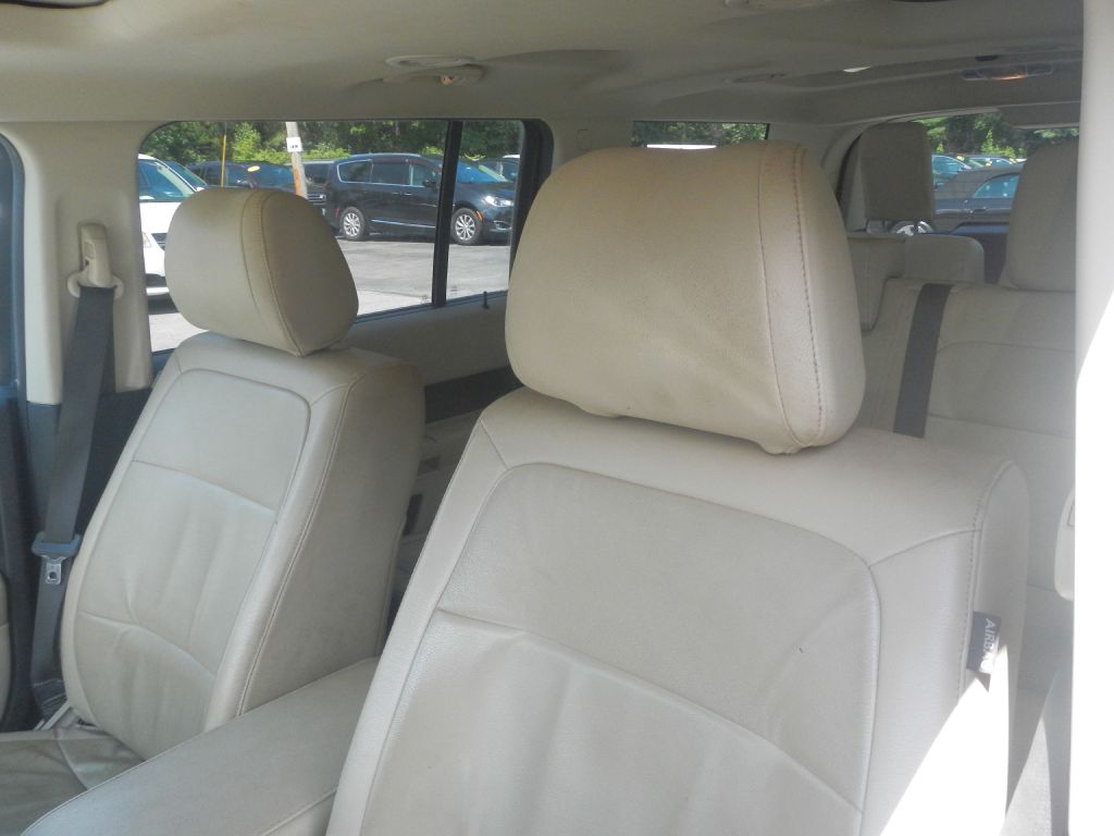 Photo 12 of this FORD FLEX