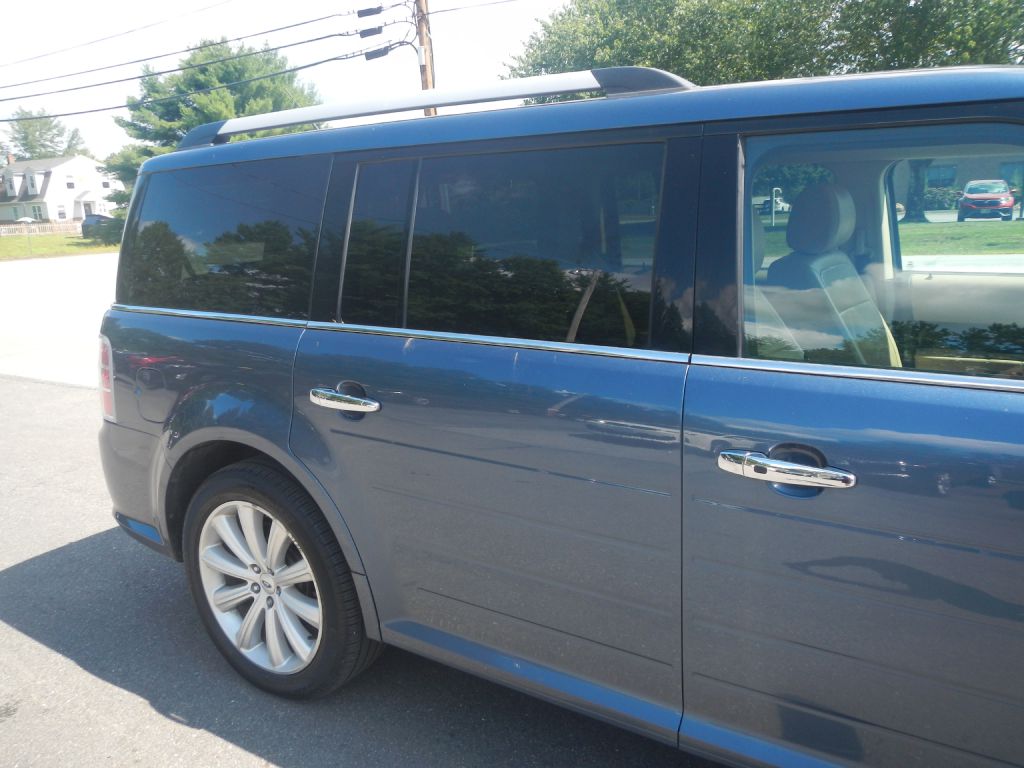Photo 16 of this FORD FLEX