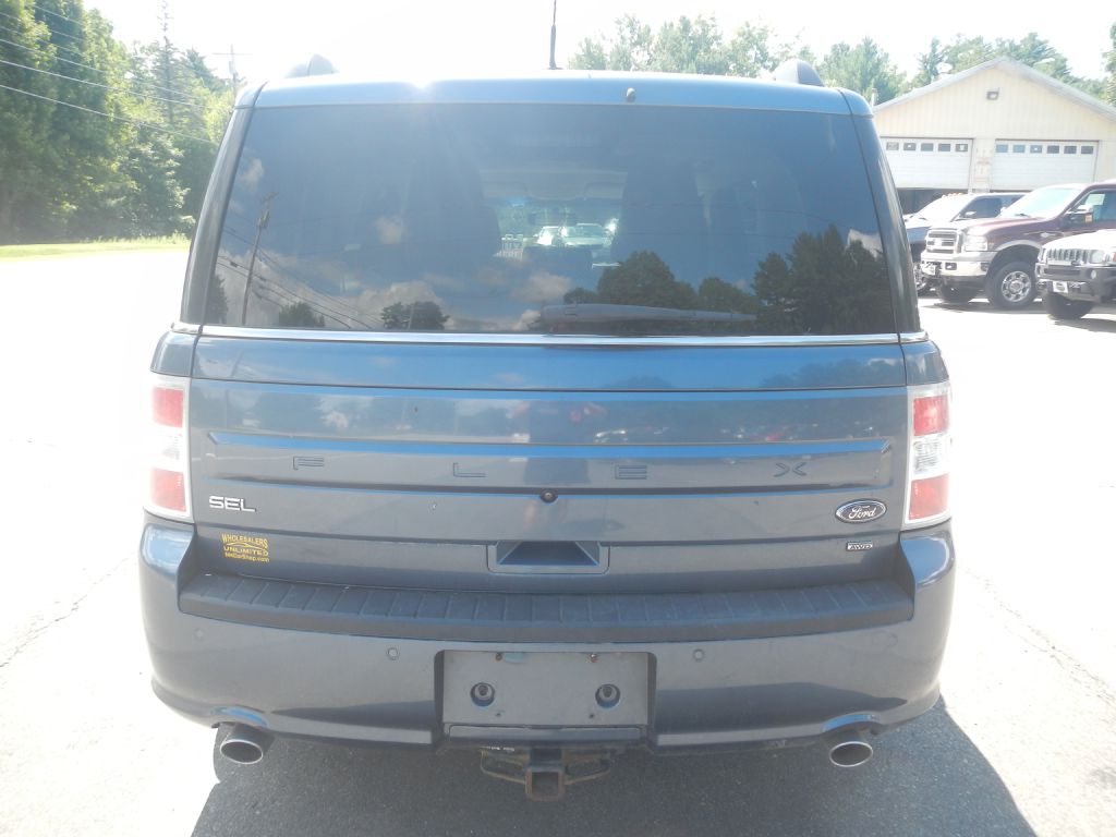 Photo 36 of this FORD FLEX