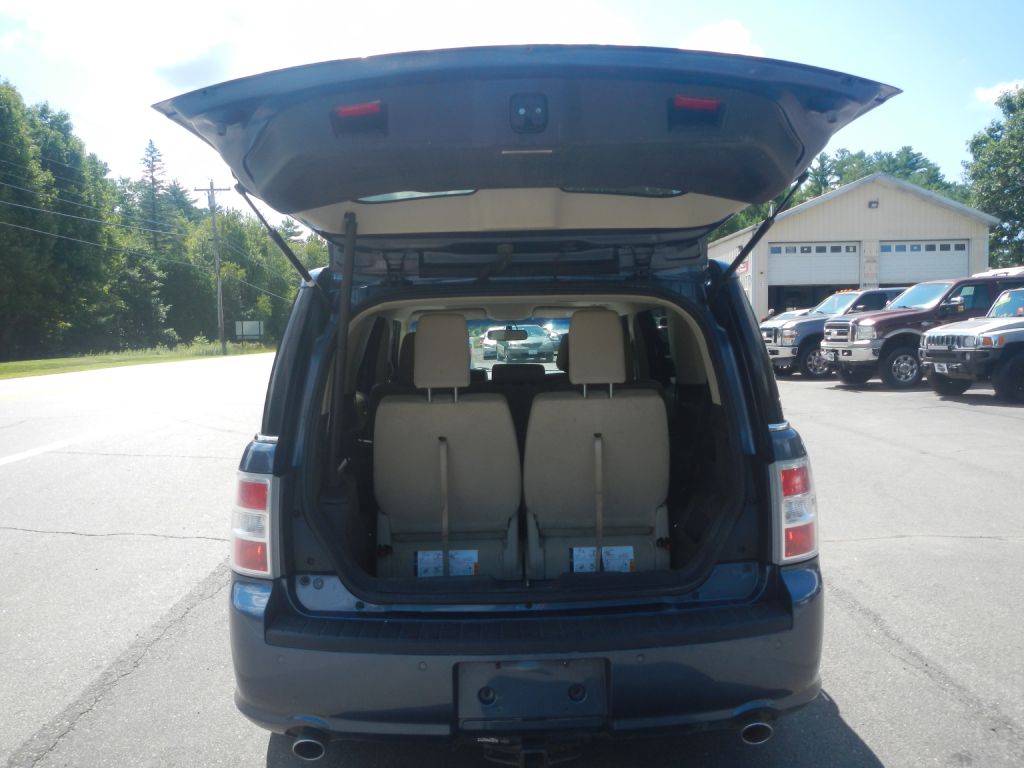 Photo 40 of this FORD FLEX