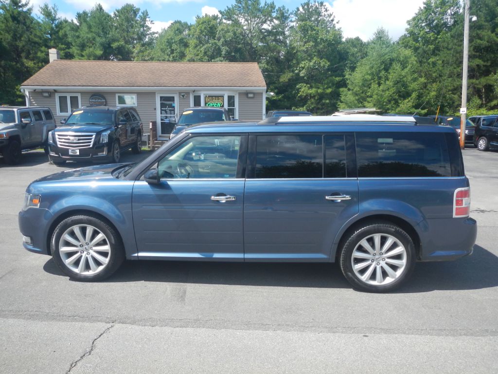 Photo 45 of this FORD FLEX