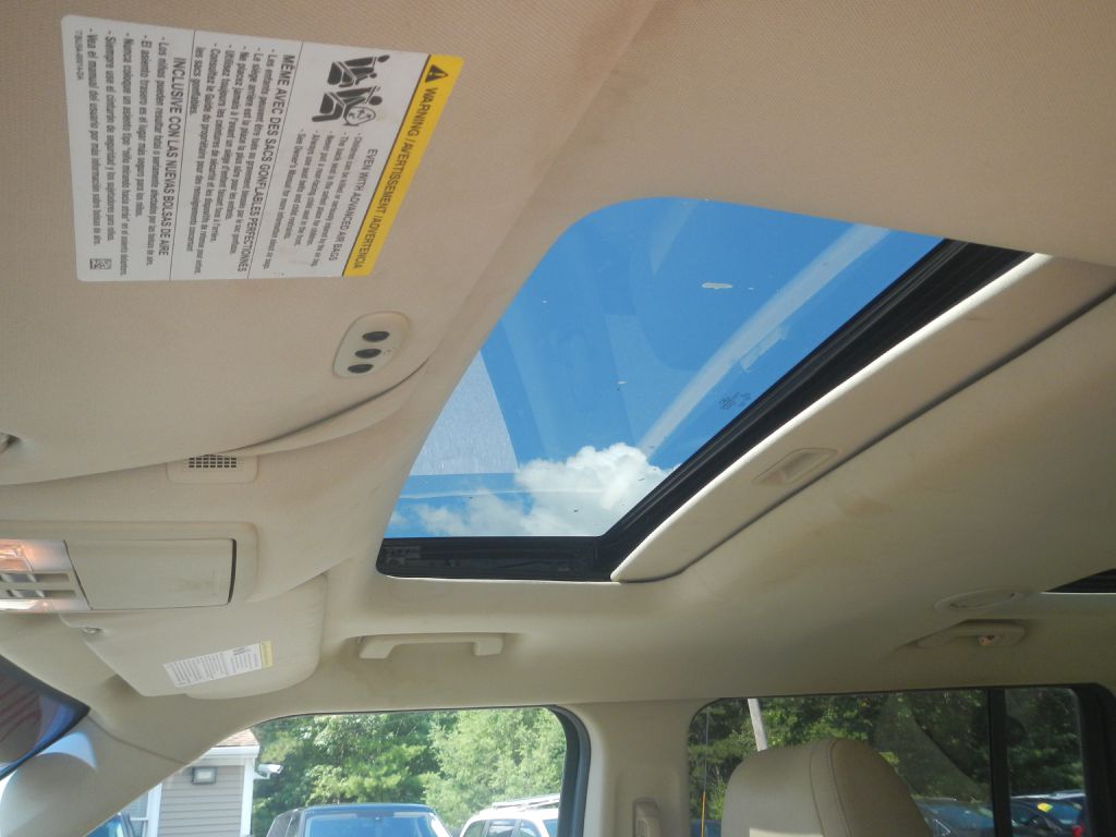 Photo 56 of this FORD FLEX