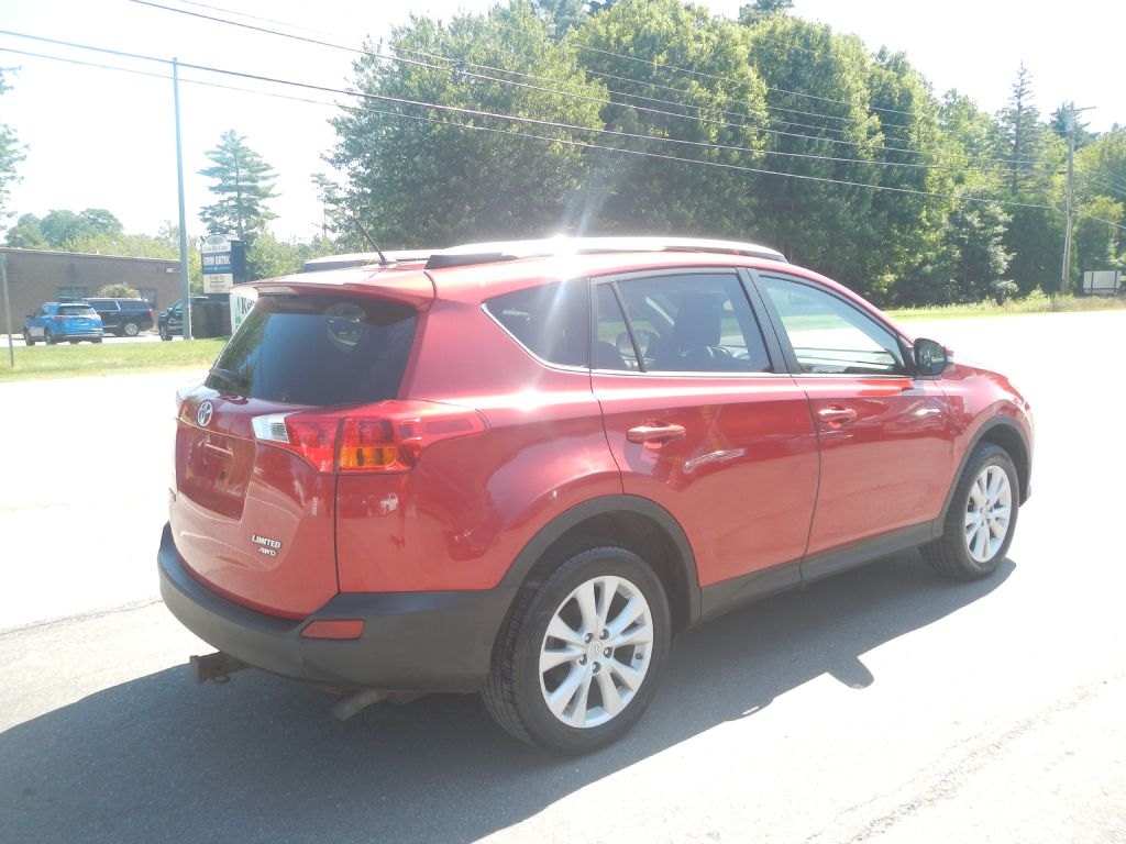 Photo 6 of this TOYOTA RAV4