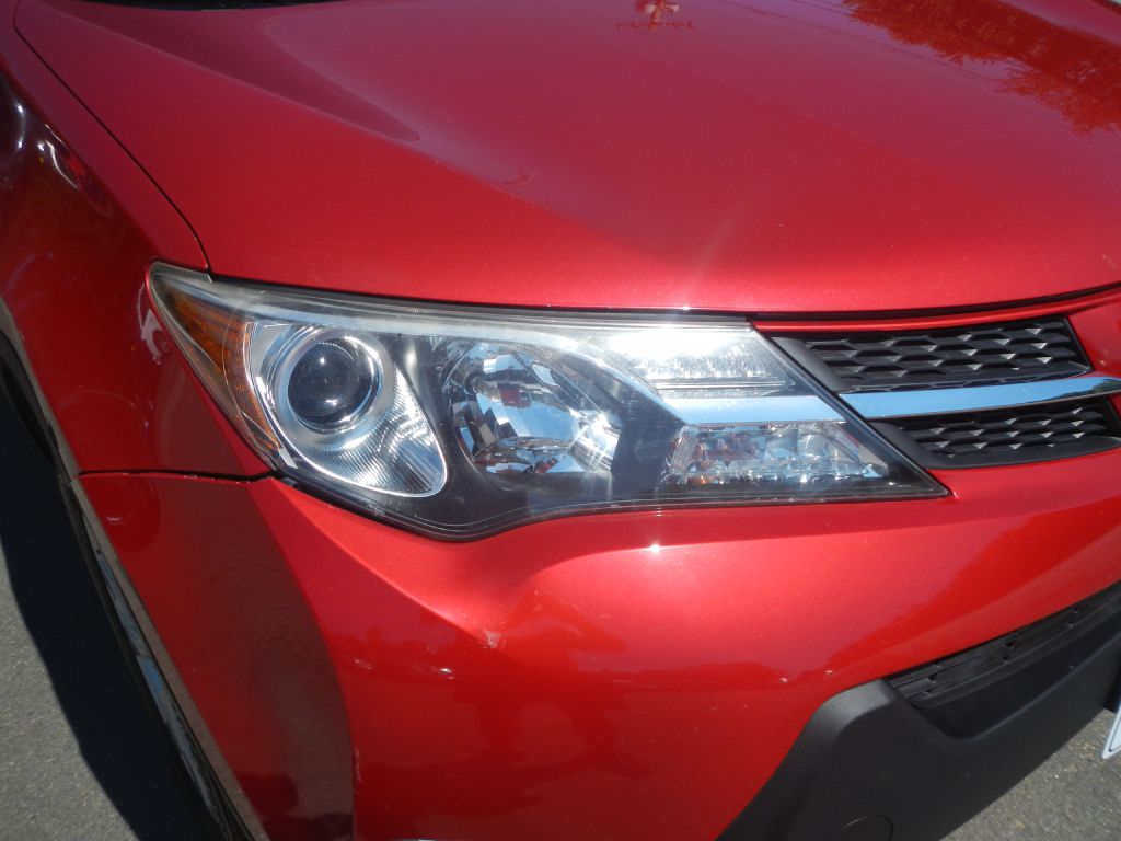 Photo 12 of this TOYOTA RAV4