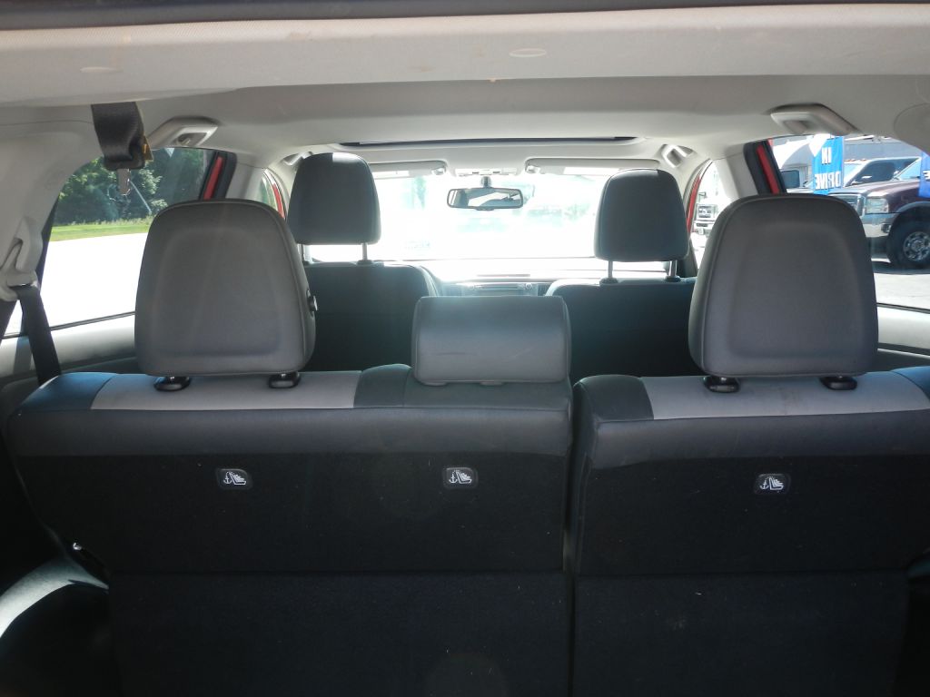Photo 40 of this TOYOTA RAV4
