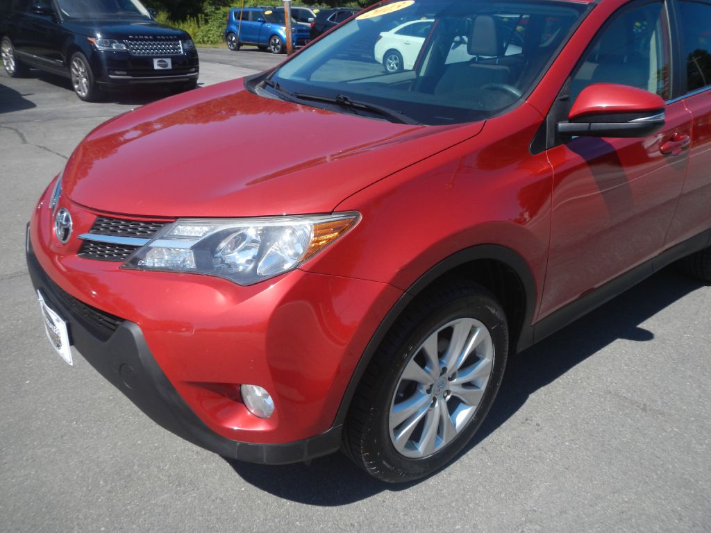 Photo 42 of this TOYOTA RAV4